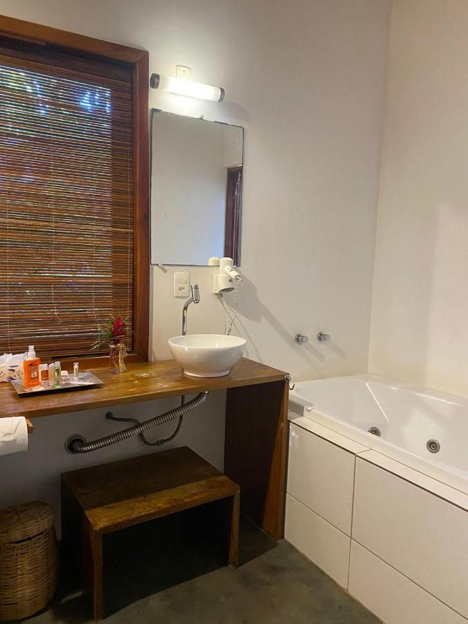 Queen Suite Spa Bath,1466837453:JPEG